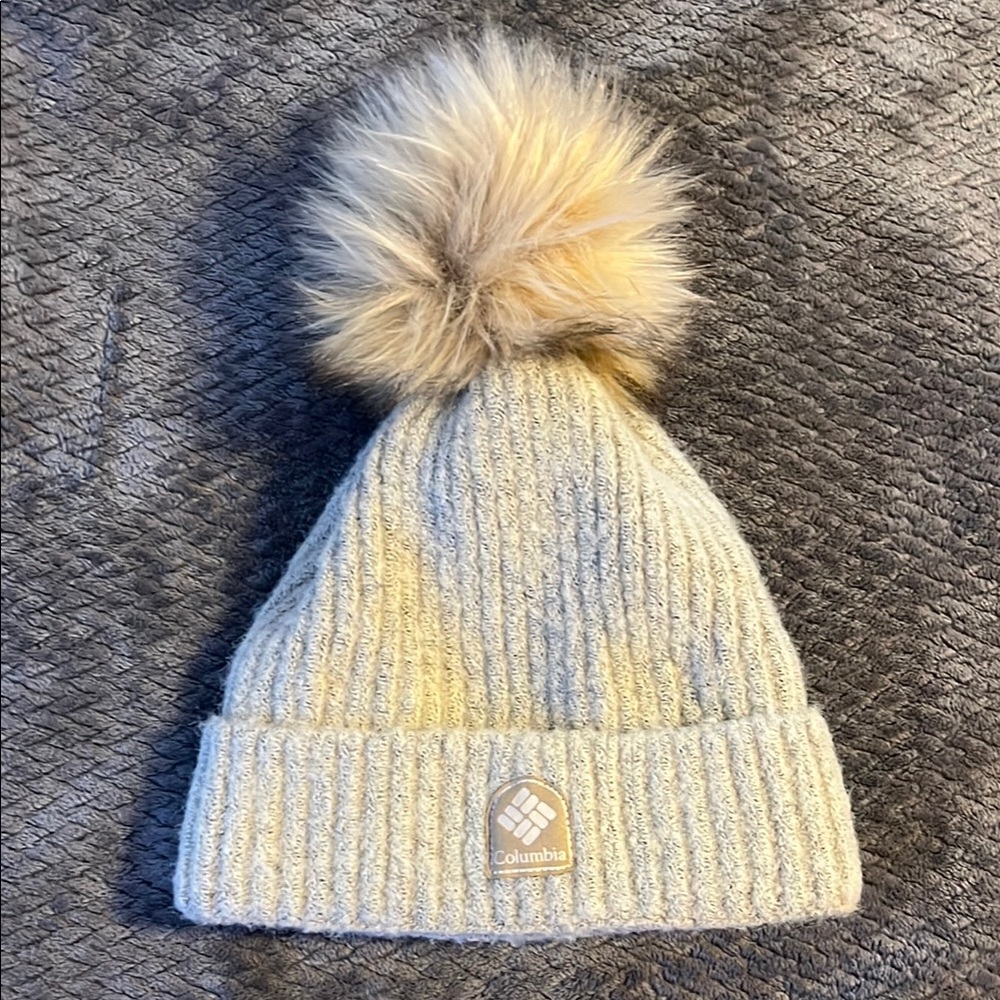 Columbia Cream Pom-Pom Beanie